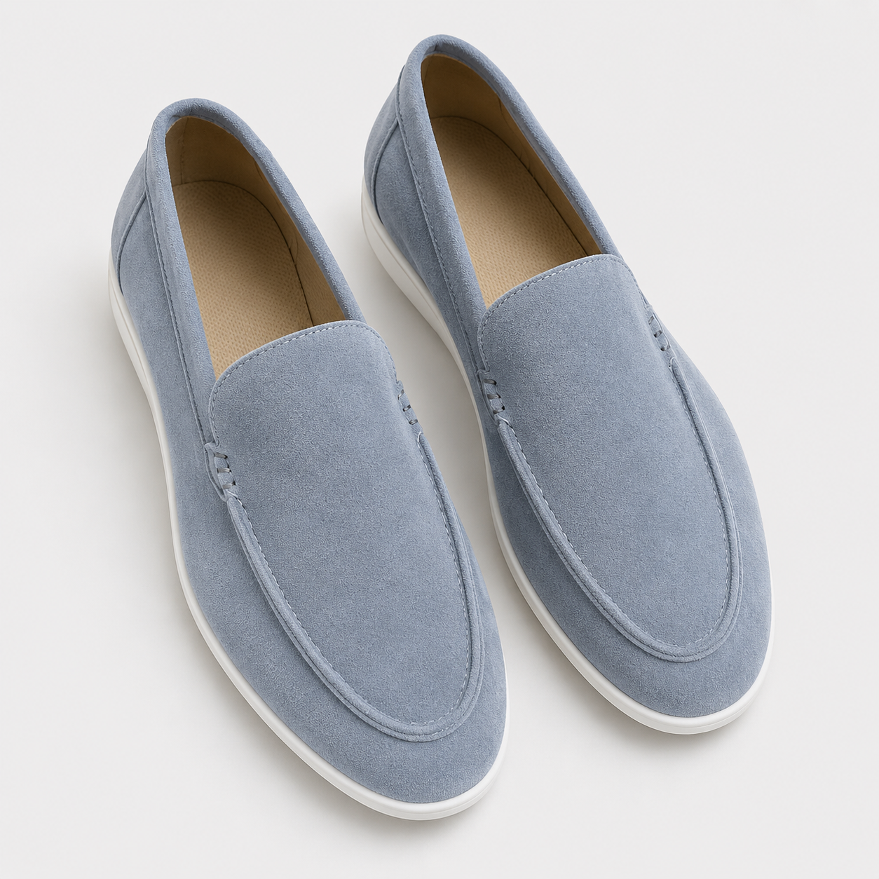 Elegantes mocasines de ante
