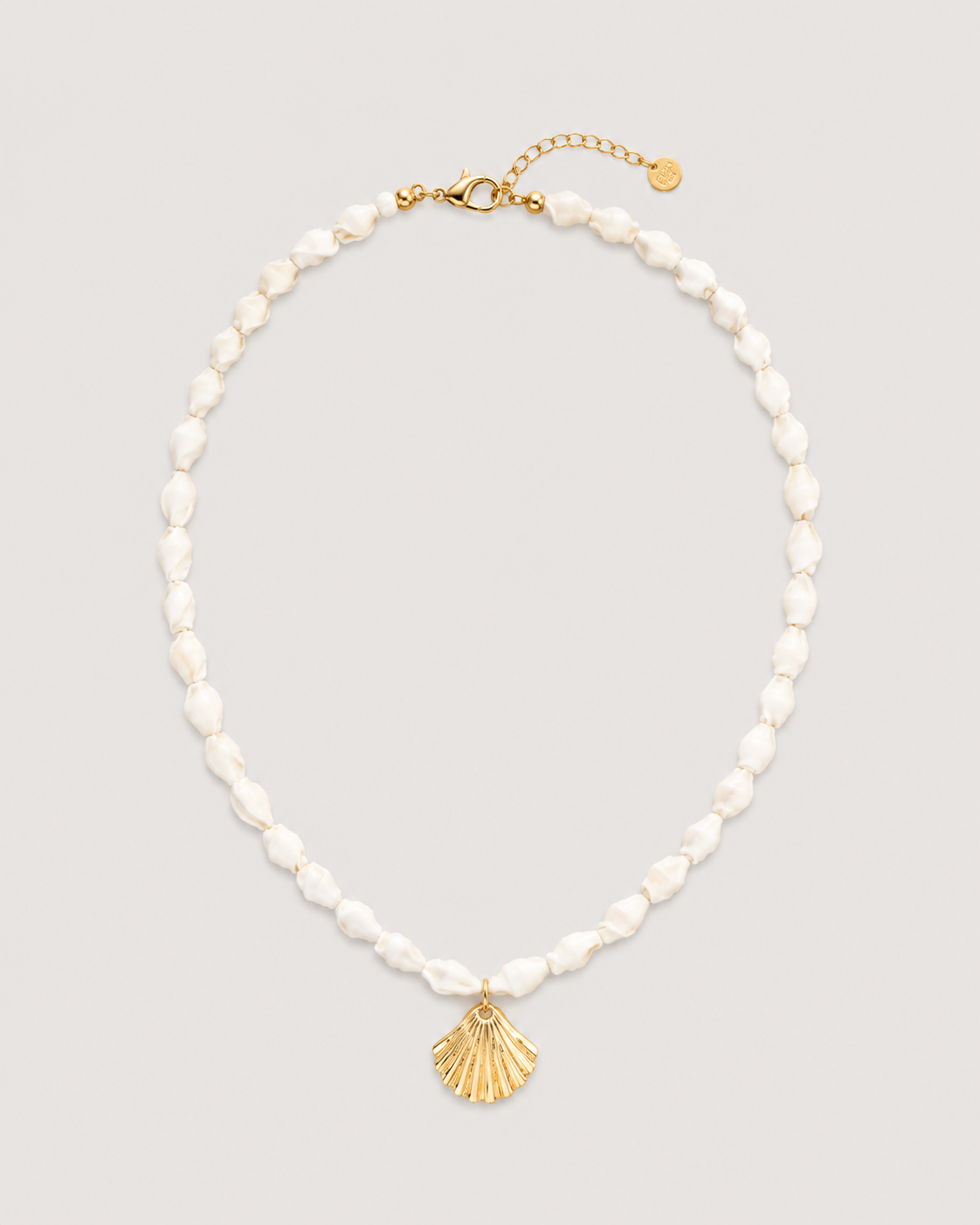 Concha Dorada | Collar de Piedras Blancas
